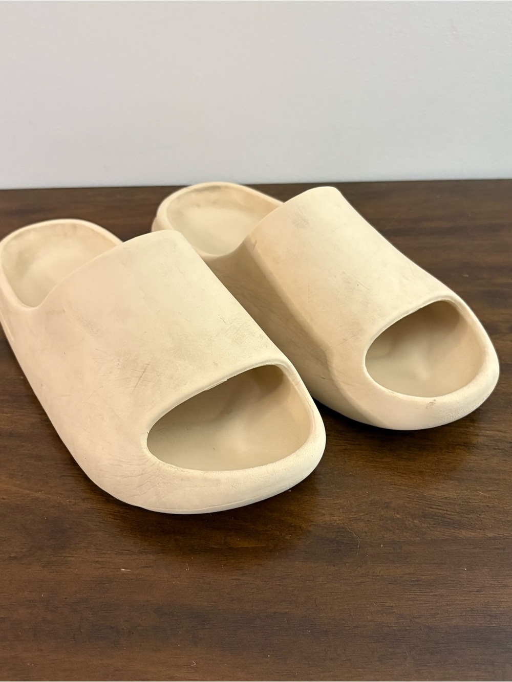 Neutral Beige Slide Sandals - Women's Comfortable Open-Toe Sliders Sz 9
